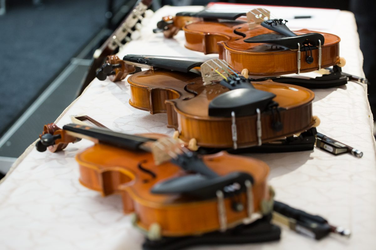 Fine momentum violin instruments