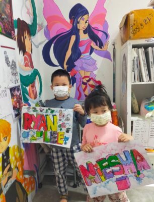 Our art students at Fine momentum showcasing their artwork after art lessons