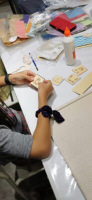 Fine Momentum art class students doing arts and craft